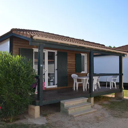 Les Tropiques Кемпинг 4*